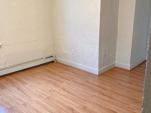 5th image of 356 S Orange Ave