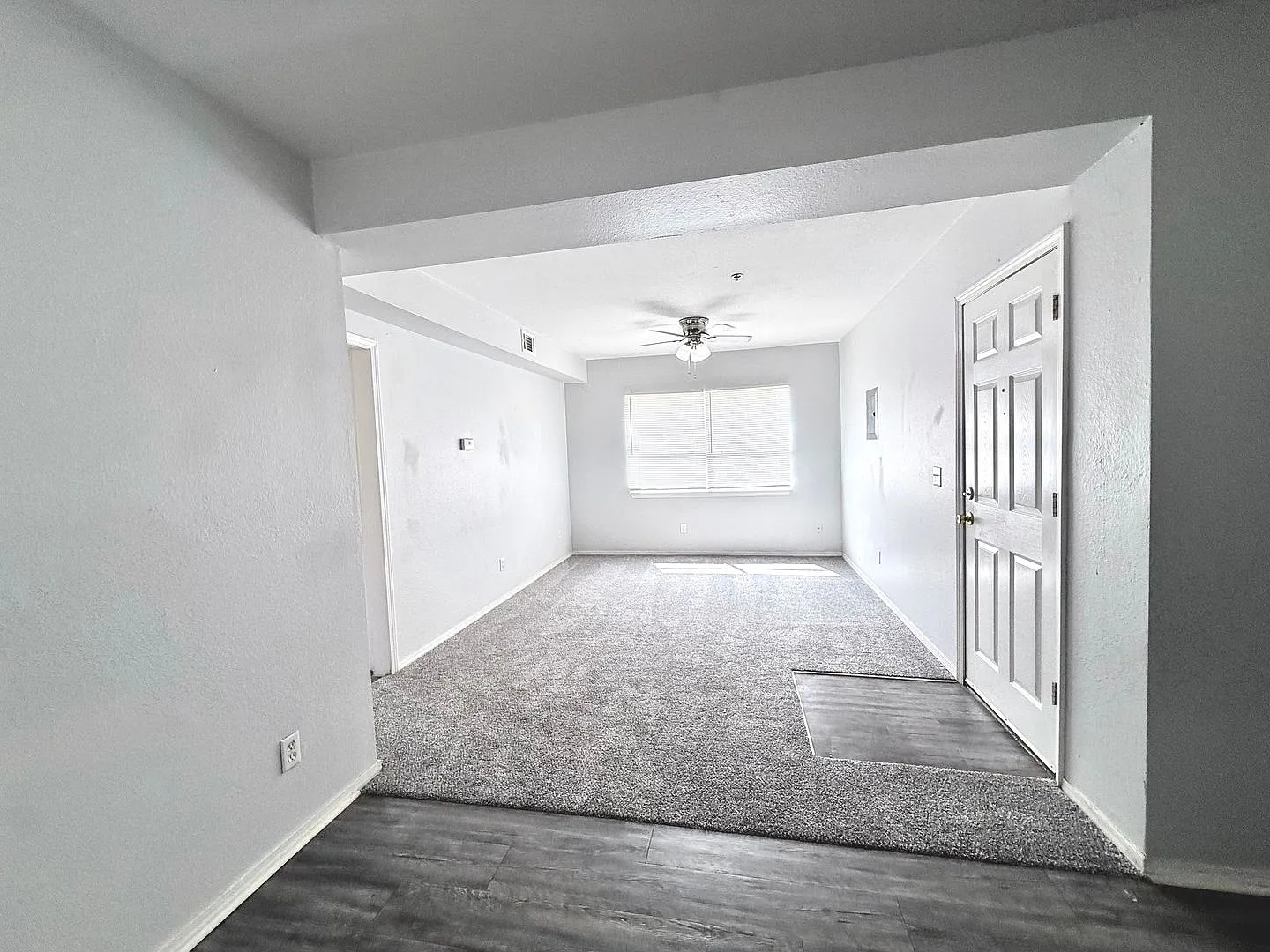 The Hayworth - 847 — Photo 2