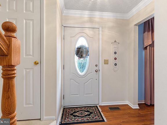 2nd image of 4689 Bonneville Ln