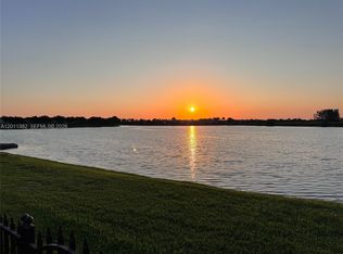 22372 SW 89th Path, Cutler Bay, FL 33190