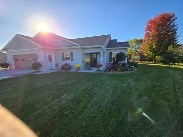 3116 Cottage Lane, Chippewa Falls, WI 54729