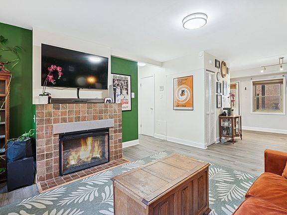 5th image of 7515 N Damen Ave APT Eg