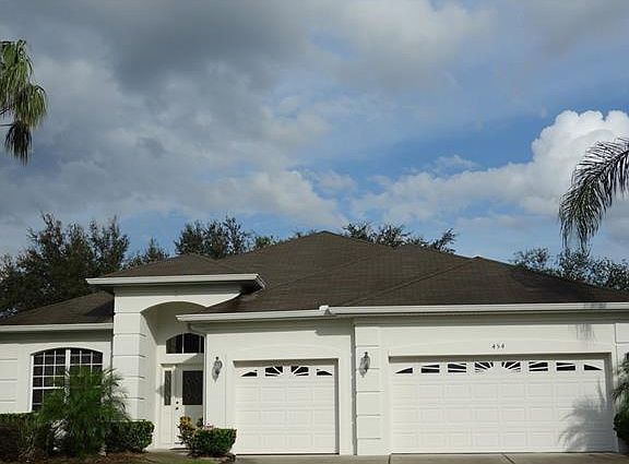 2nd image of 454 Woodford Dr