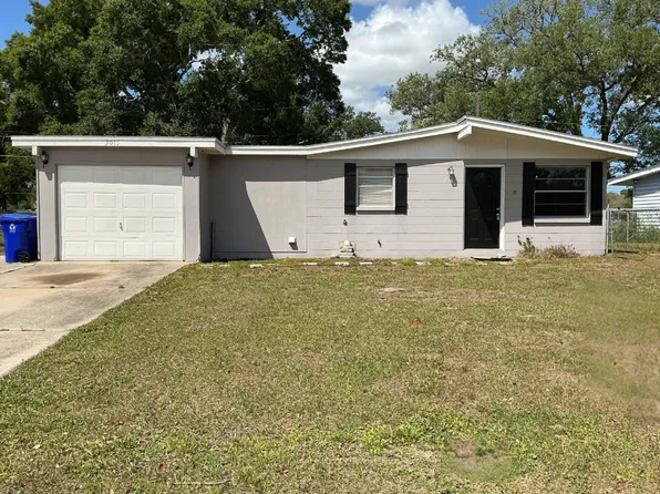 3015 Balfour Ave, Lakeland, FL 33803