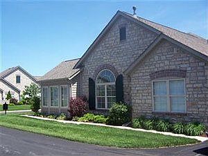 4th image of 2830D Canterbury Cir