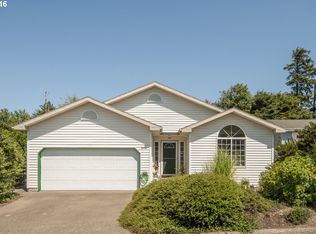 235 NE 70th St, Newport, OR 97365