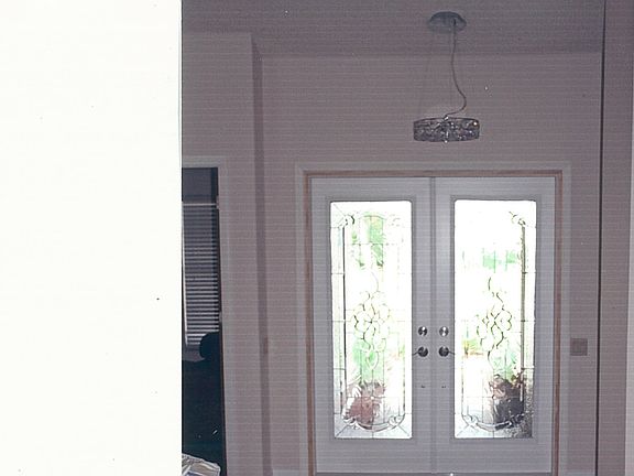 3rd image of 2805 Wedgewood Dr