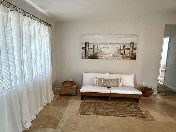 3rd image of 147 KNIGHT BOXX Road