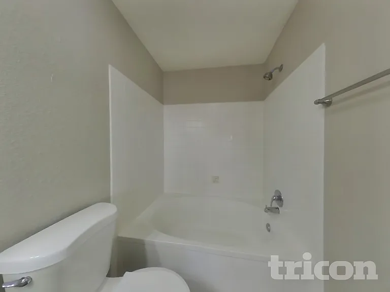 10907 Delphi Dr — Photo 11