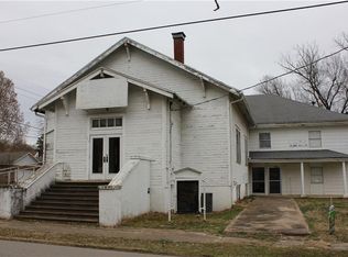 219 Kate Smith St, Prairie Grove, AR 72753