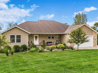 545 Eric Dr, Newark, OH 43055