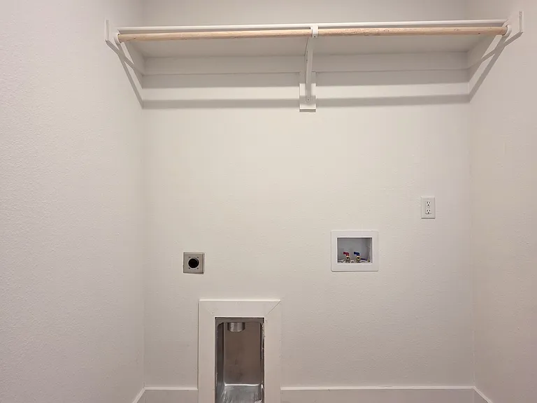 97 W Rainsong St — Photo 17