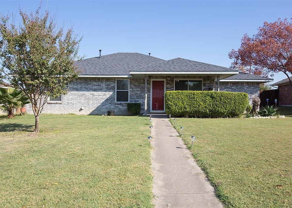 1st image of 126 Lawndale Dr