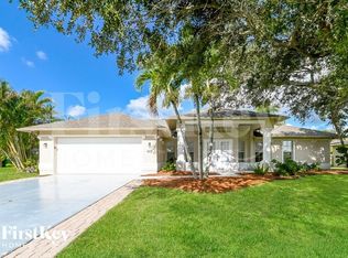 402 NE 17th Ave, Cape Coral, FL 33909