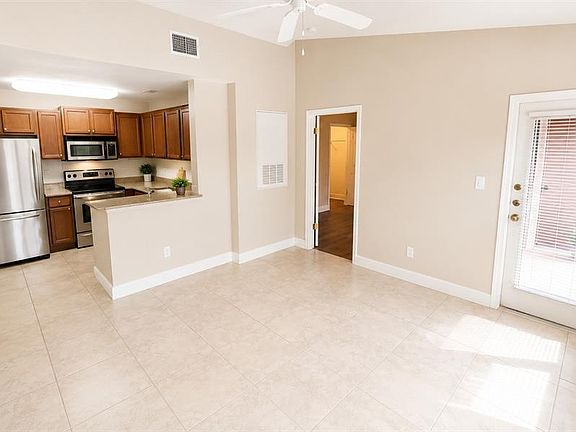 4th image of 4033 Crockers Lake Blvd APT 1923