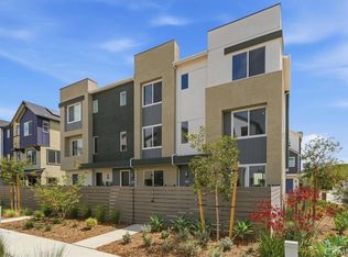 27308 Bear Creek Ln, Valencia, CA 91381