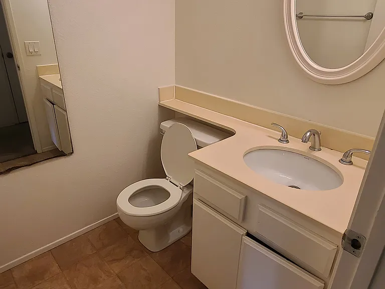7646 Palmilla Dr #18 — Photo 3
