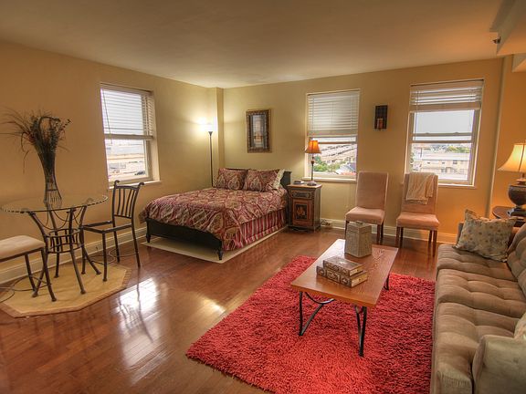 Den with Corner View of Bridge & Lee Circle