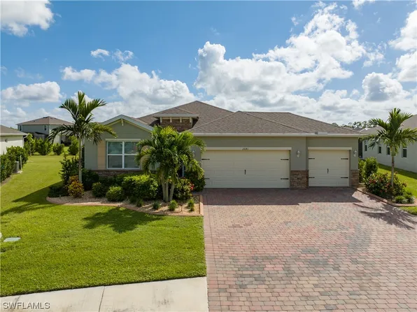 2641 Corona Ln, Cape Coral, FL 33909