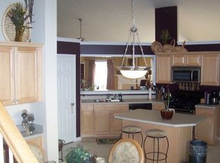 127 Sparkling Spring Trl, McDonough, GA 30252