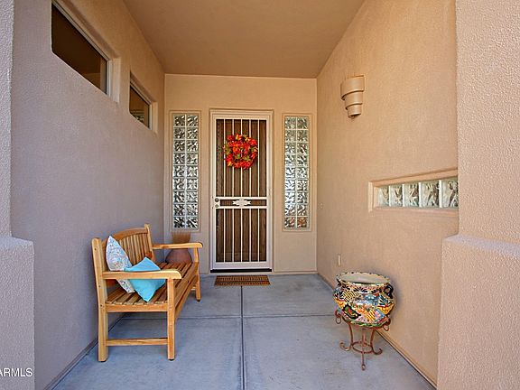 4th image of 34082 N 66TH Way