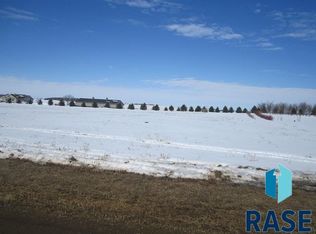 Jackson Rd, Madison, SD 57042