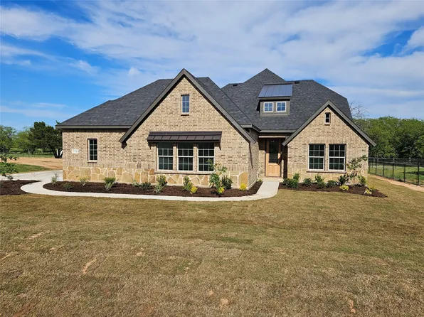 376 Willies Ct, Whitesboro, TX 76273