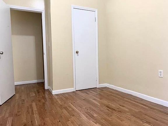 4th image of 961 Saint Nicholas Ave APT 24