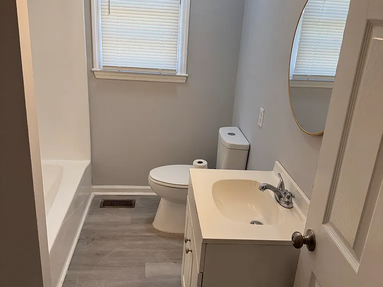 120 Clearview Dr — Photo 4