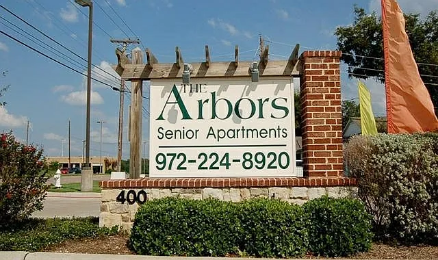 The Arbors on Wintergreen Senior Apartments — Photo 9
