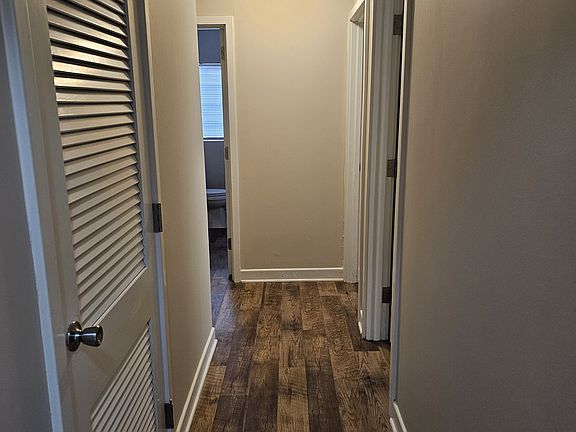 2nd image of 5207 W Benton St