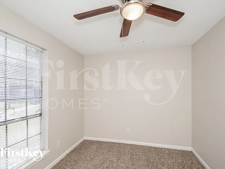 4217 Park Cir — Photo 14