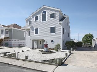 120 E Delaware Dr, Little Egg Harbor, NJ