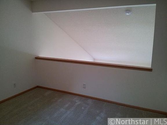 5th image of 1335 Crown Oaks Drive