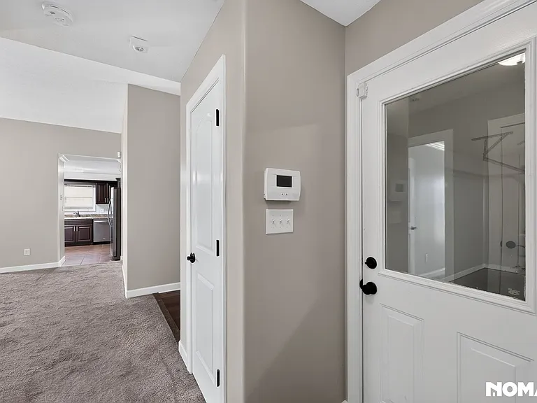 82 Grove Hill Ln — Photo 16