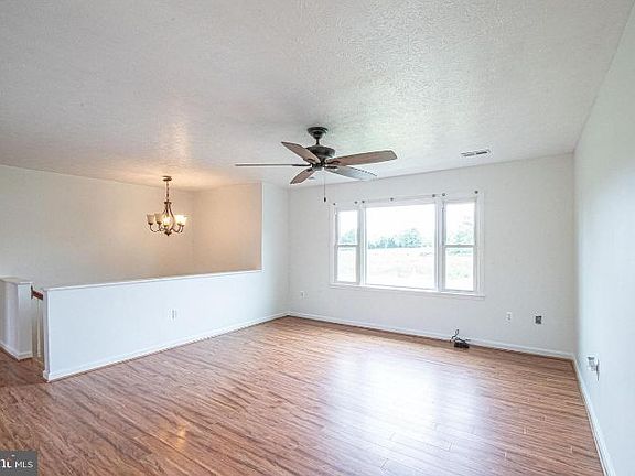 3rd image of 55 Wesley Chapel Dr
