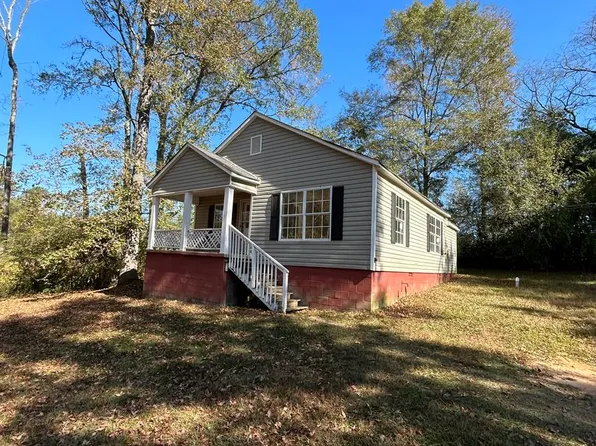 207 Brooks Rd, Hogansville, GA 30230