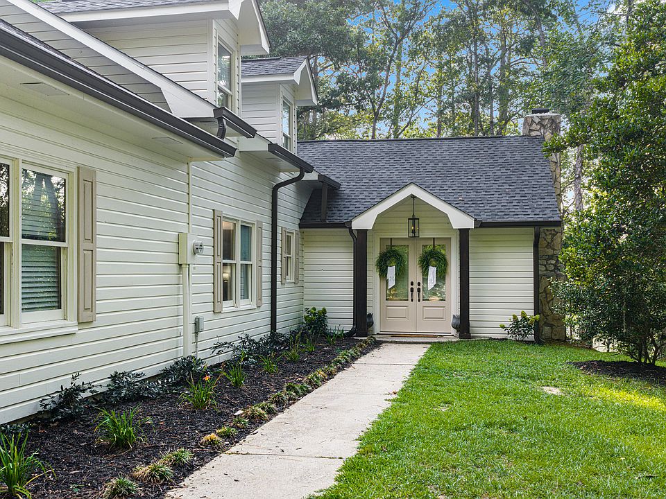 1st image of 109 High Bluff Rd NE