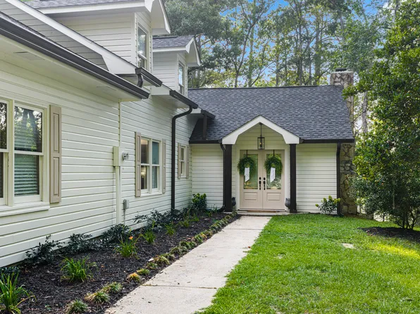 109 High Bluff Rd NE, Baxley, GA 31513