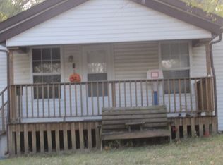 775 S Sycamore St, Decatur, IL 62522