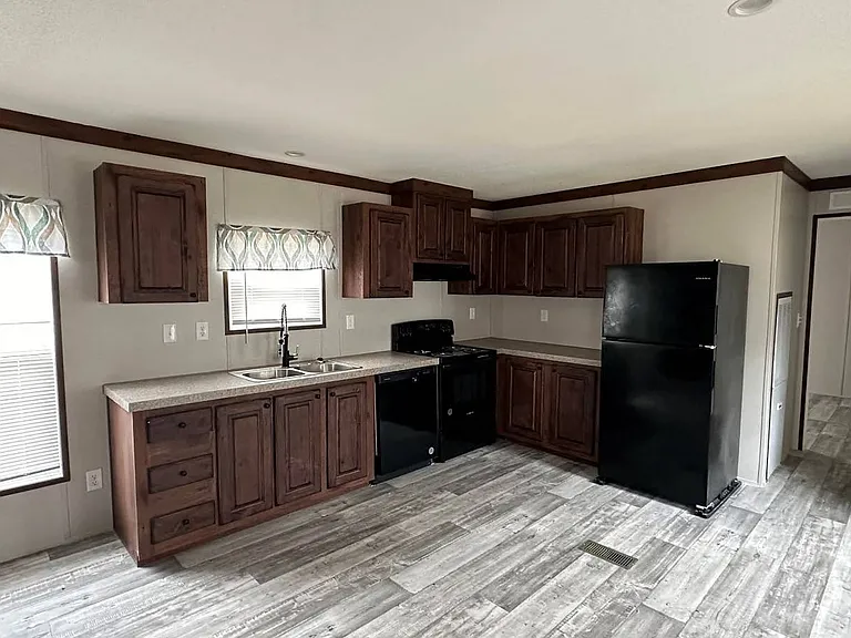 3150 Plateau Dr #808 — Photo 1