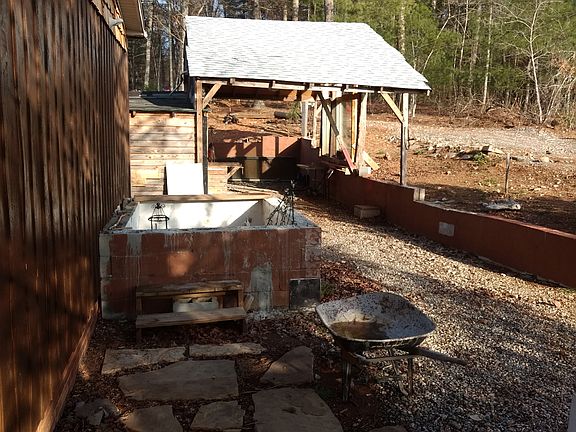 2nd image of 3075 Bear Trail Dr