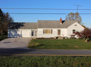 70 Sells Station Rd, Littlestown, PA 17340