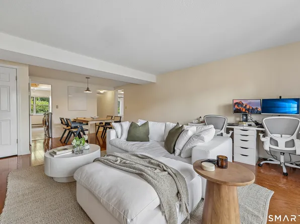 43 Highland Rd #43, Stamford, CT 06902