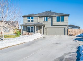6021 Basalt Falls Dr, Pasco, WA
