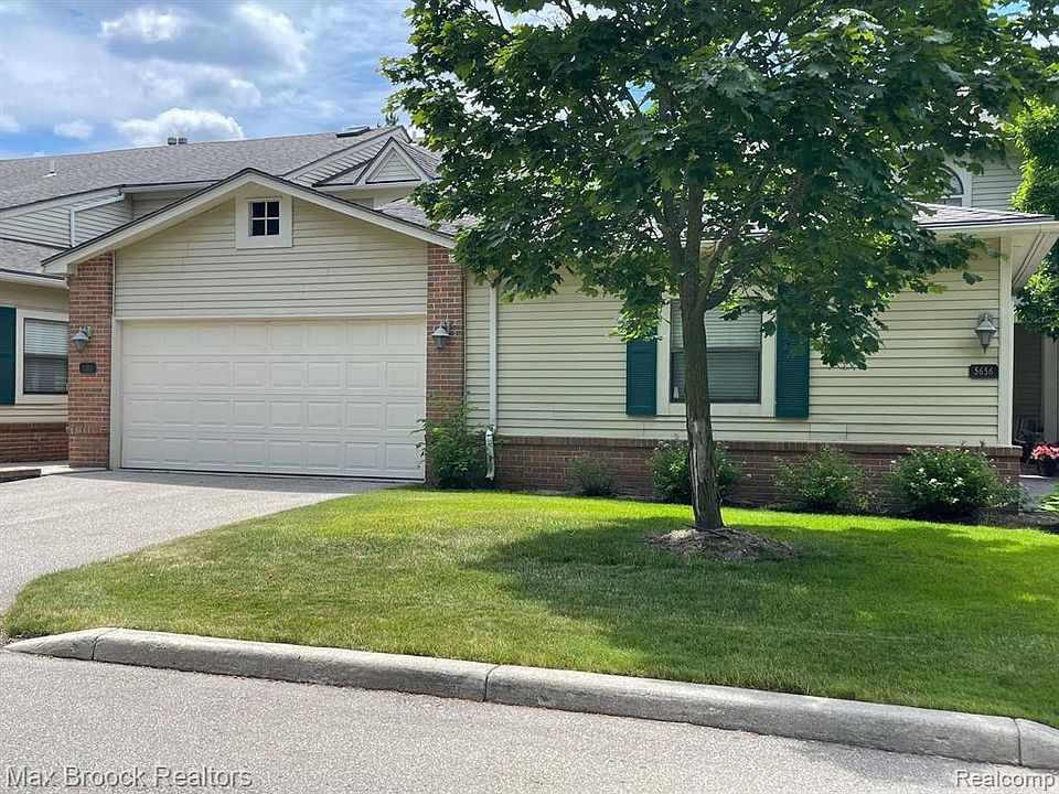 5658 Drake Hollow Dr E, West Bloomfield, MI 48322 Zillow