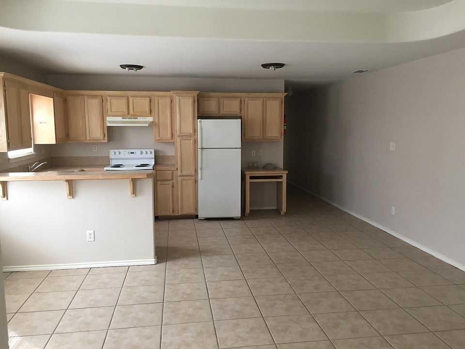 2nd image of 20756 Alta Vista Ct APT A