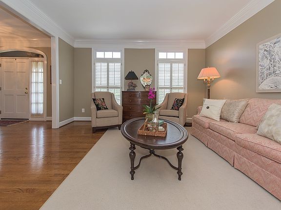 5th image of 2622 Kemp Ct