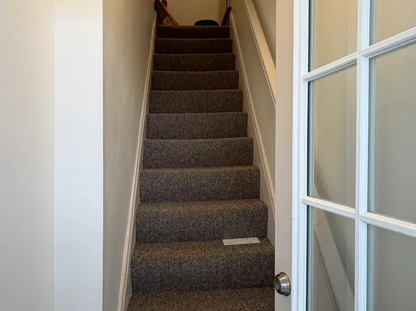 26 West St #B, Concord, NH 03301