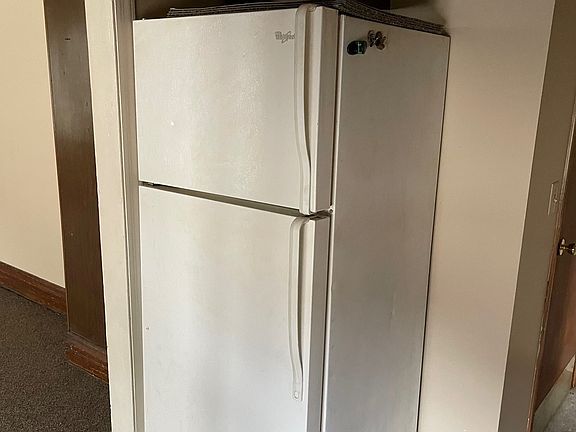 4th image of 109 Forest Ave #4